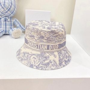 Grey bucket hat