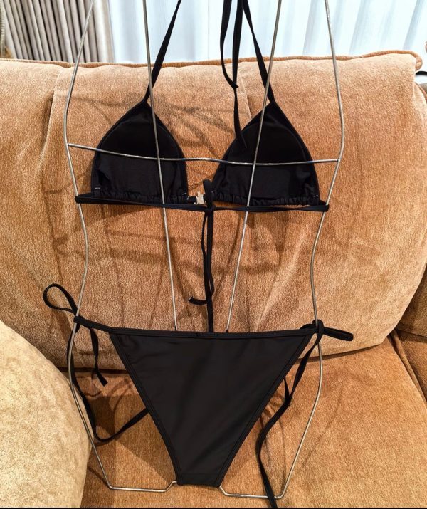 Black bikini - Image 2