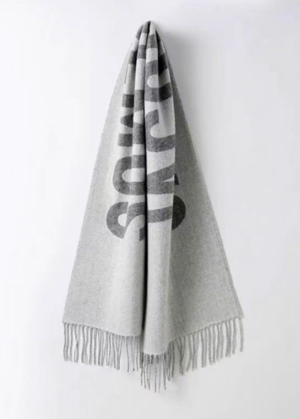 Grey scarf
